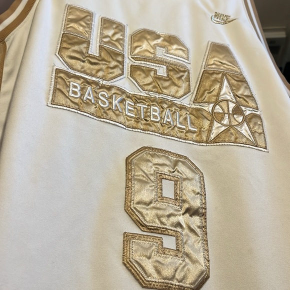 Nike Dream Team USA Basketball Jersey - Michael Jordan - Picture 4 of 7